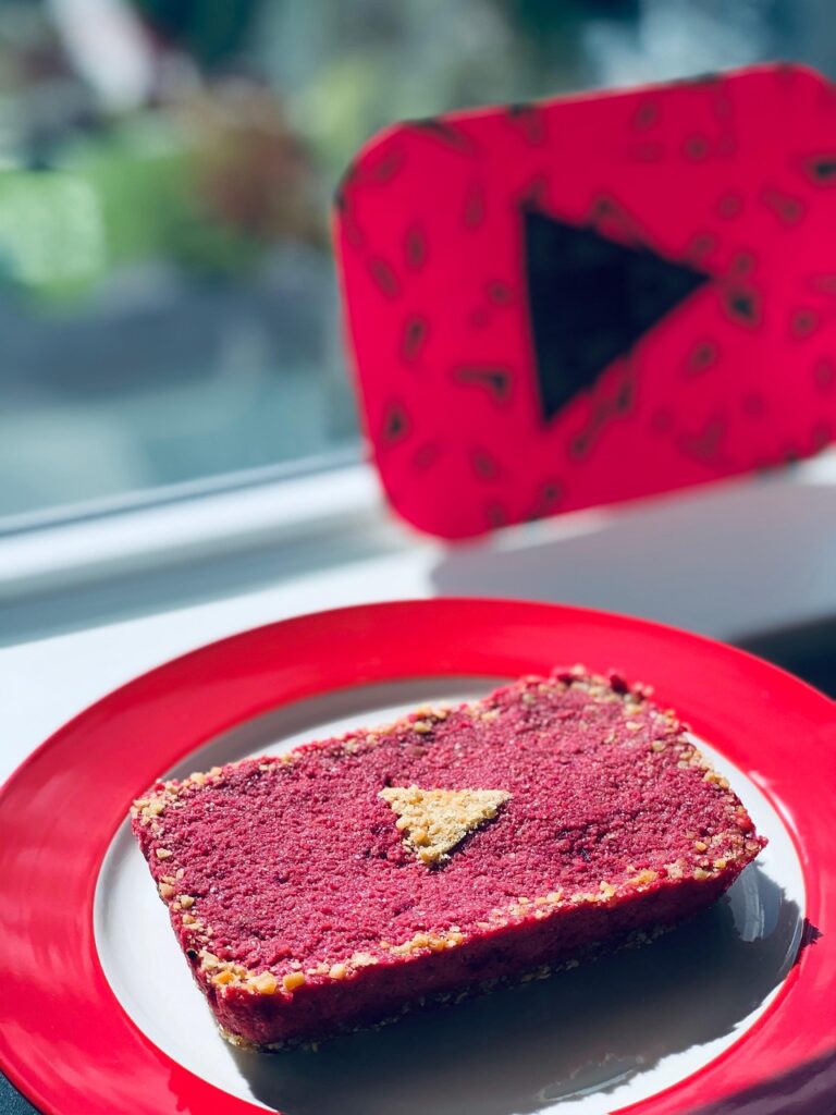 cake, dessert, youtube, button, play, videos, platform, subscribe button, subscription, social media, digital marketing, video marketing, marketing, youtube, youtube, youtube, youtube, youtube, subscribe button, subscribe button, subscribe button, video marketing, video marketing